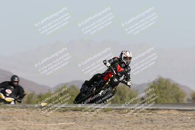 media/Dec-01-2025-Moto Forza (Mon) [[2daa91e15f]]/2-Intermediate Group/Session 2 Turn 9 Entry/